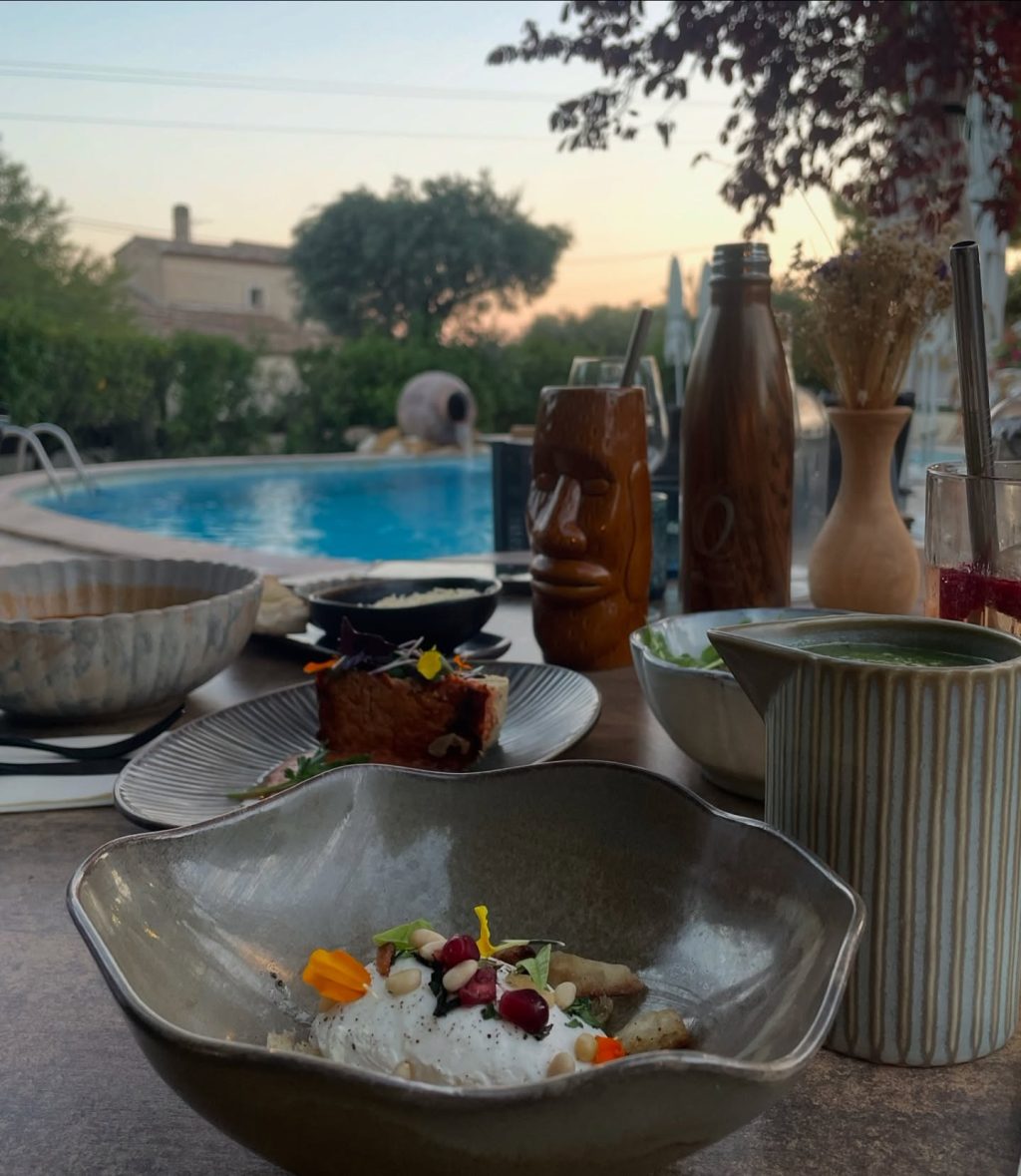 Instagram post from la.quinta_allauch. This post is in position 2.