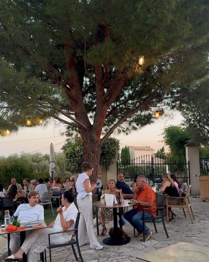 Instagram post from la.quinta_allauch. This post is in position 1.